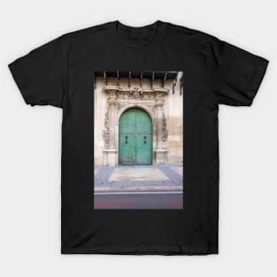 Town Hall door. T-Shirt